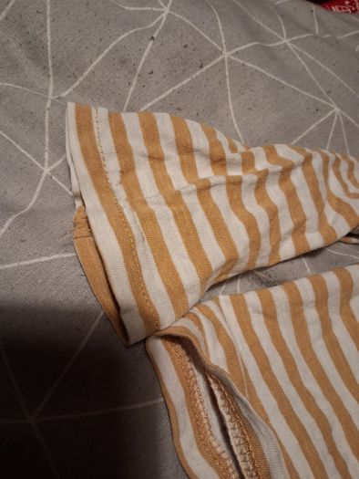 clothing EUR 1 each item