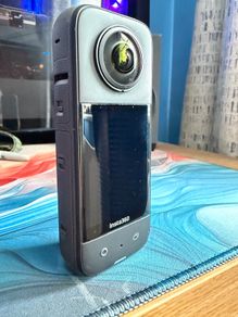 Insta 360 X3