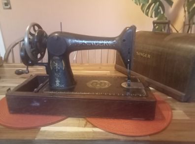 Antique Sawing Machine