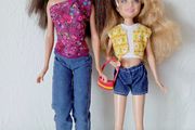 Skipper and Stacey dolls lot a