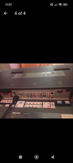 32 inch Phillips tv non smart no remote