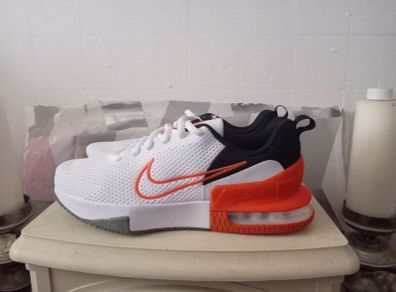 Brand new Nike Men's Alpha Trainers 6