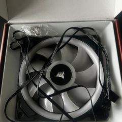 2x RGB Corsair Fans iCue