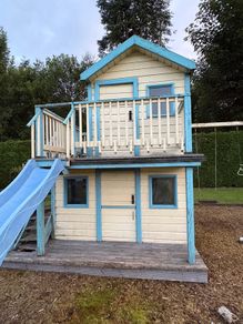 Playhouse, Swing Set.