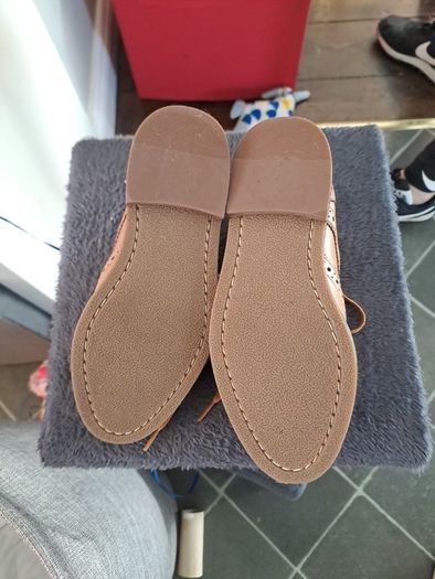 Boys shoes