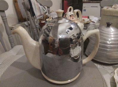 Everhot Teapot