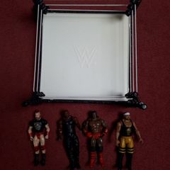 WWE Figures & Ring Bundle