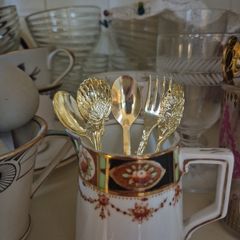 Pretty cutlery