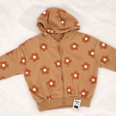 hoodie size 2-3