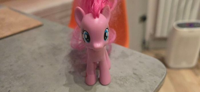 Pinkie Pie Magic Mark 3 inch Brushable MLP G4 My Little Pony 2010