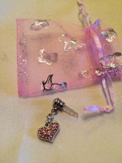 Brand new pink diamond heart phone charm
