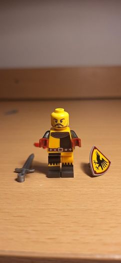 LEGO Collectible Minifigures Series 20 Tournament Knight
