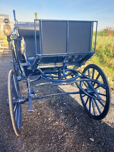 1903 Burlington Landaulette horse drawn carriage