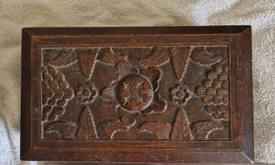 Vintage handcarved mahogany box. 1930s/40s