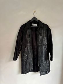 Women's Vintage Black Leather Jacket
