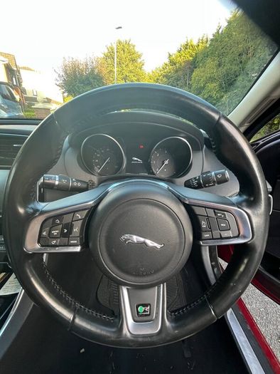Jaguar XE R-Sport 2017