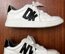 DKNY Trainers girl Size 2.5