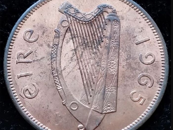 [#199] - Ireland 1965 | Irish 1d | One Penny | KM.11