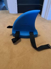 Toddler swim aid