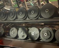 Commercial Dumbbell Set Pairs 2.5 to 37.5kg and 2 Racks
