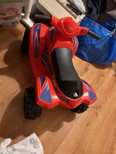 kids motorbikes