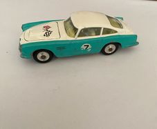 Corgi Toys Aston Martin DB4 competition 1963