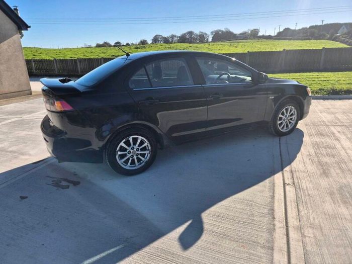 Mitsubishi Lancer