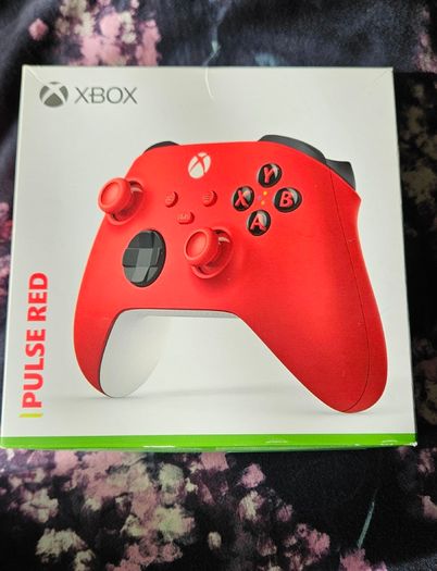 Xbox Controller - Pulse Red