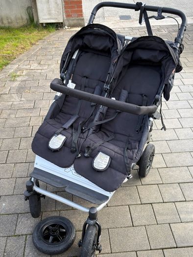 Mountain buggy duet double