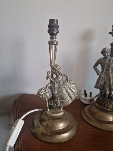 brass lamp base