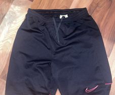 kids nike shorts