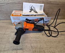 Black and Decker 4.5 inch grinder