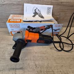 Black and Decker 4.5 inch grinder