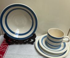 Vintage Carrigaline Pottery  Coleen Blue and White