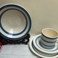 Vintage Carrigaline Pottery  Coleen Blue and White