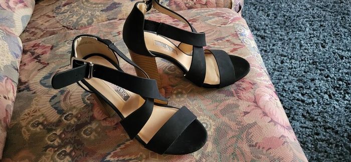 very stylish sandals