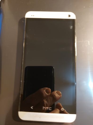 HTC ONE, 32GB, 3 Network, excellent condition