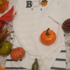 baby bodysuit