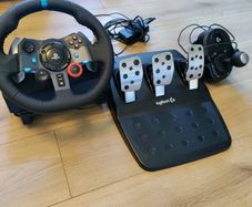 Logitech G29 with shifter