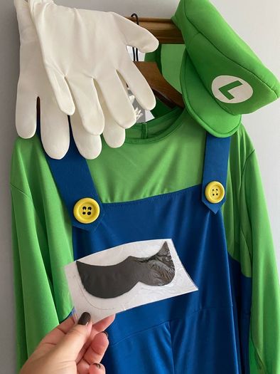 Luigi Costume