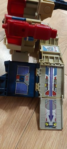 Transformer / toy