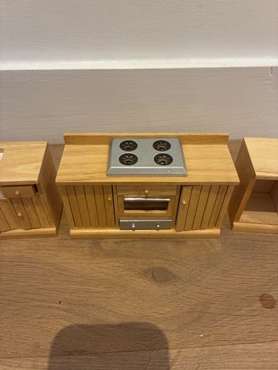wooden dolls house furniture