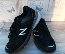 New Balance mens 990v5 sneaker black suede, Grey ascents, mesh with an ENCAP midsole UK 7