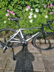 Mens road bike