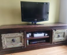 Quality Solid TV Unit - Going This Week