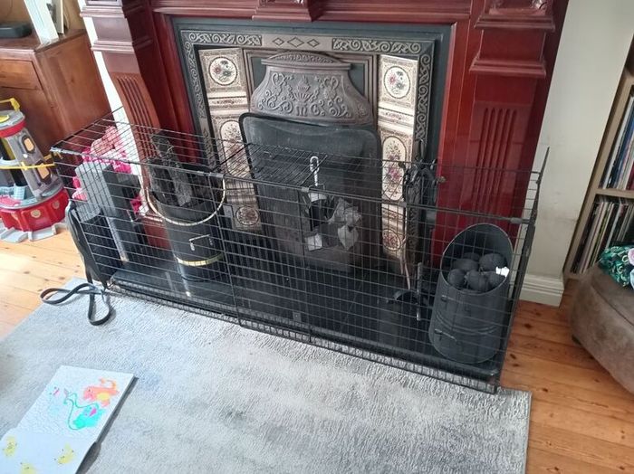 Kids fire guard