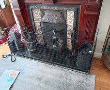 Kids fire guard