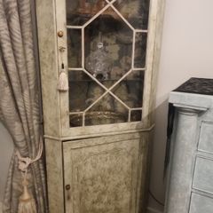 corner cabinet