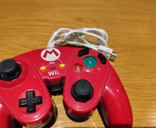 Wii Mario Red Fight Wired Controller