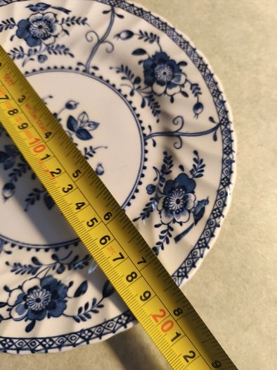 Set Of  3 Plate 9 Inches Indies Made In England By Johnson Bros A Genuine Hand Engraving Detergent And Acid Resisting Dish Washer Safe Ironstone